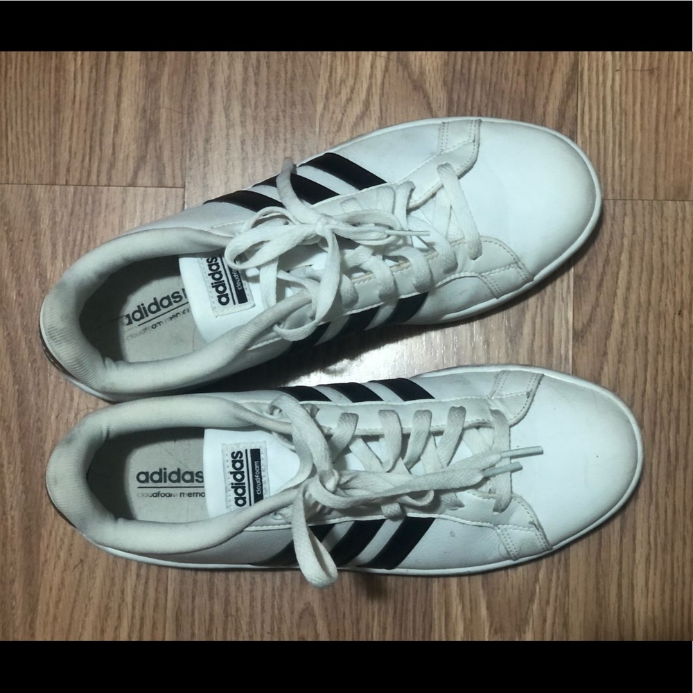 Addias women’s sneakers.